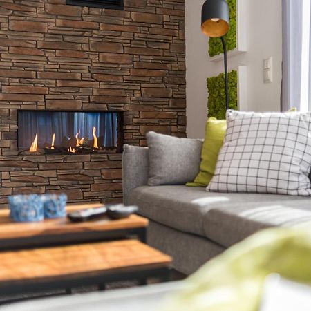 Ferienhaus-See-Sauna-Kamin-Hund Mit E-Ladestation Краков ам Зее Екстериор снимка