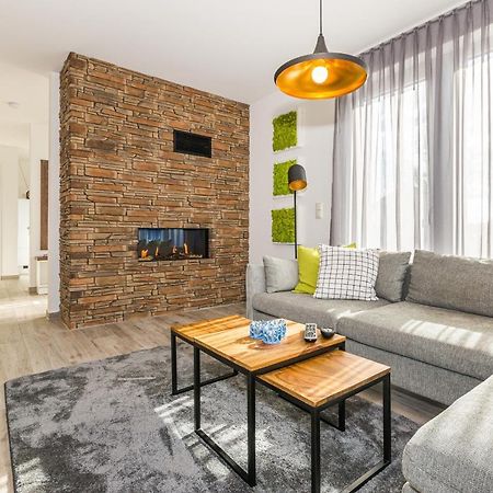 Ferienhaus-See-Sauna-Kamin-Hund Mit E-Ladestation Краков ам Зее Екстериор снимка